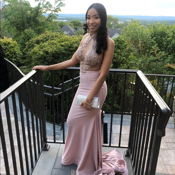 Meet your Posher, Carolin - Picture 1 of 1